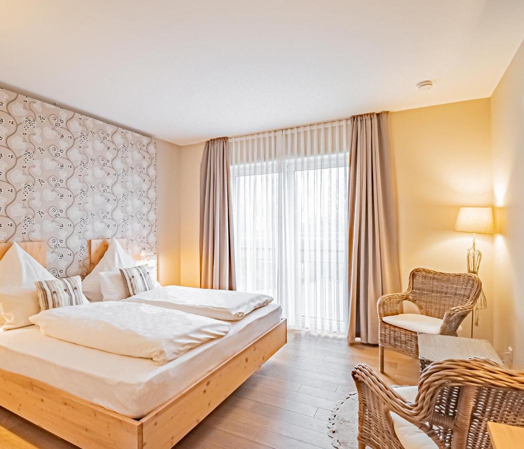 Johannishof Wein-Cafe & Gaestehaus Langsur Екстериор снимка